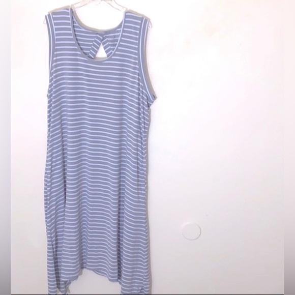 Cuddl Duds Woman’s Flex Comfort gray and white striped dress size 2X. - Picture 1 of 4